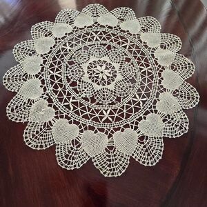Vintage 1950s  Beige Table Centerpiece Crochet Doily Cluny Bobbin Lace 15 Inch